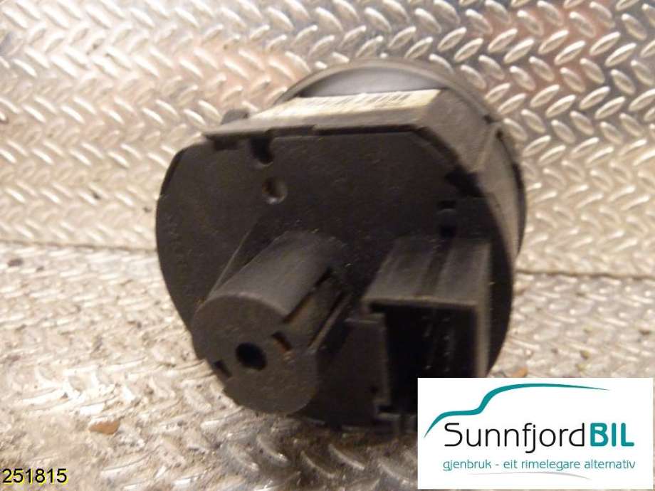 Bryter lys til VW Touran 2003-2006 (Type I, Fase 1)  