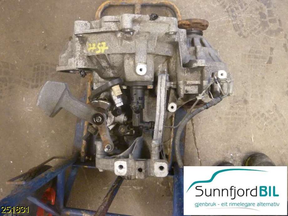 Girkasse manuell 6-trinn til VW Scirocco 2008-2013 (VOLKSWAGEN|02S300046P|KWB|)