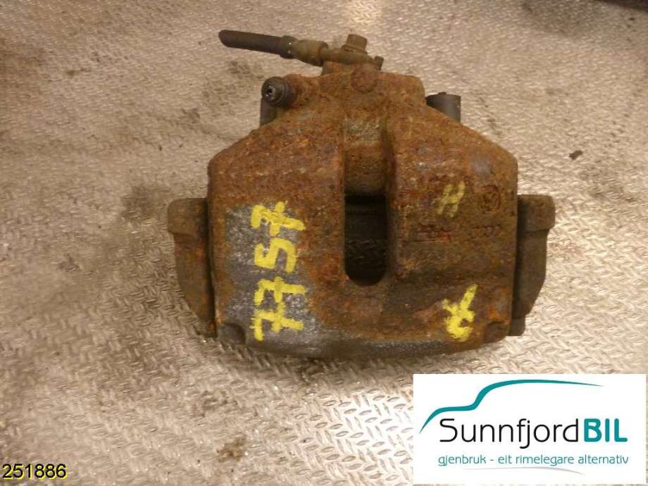 Bremsecaliper høyre foran til VW Scirocco, 2008-2013  (VOLKSWAGEN|)