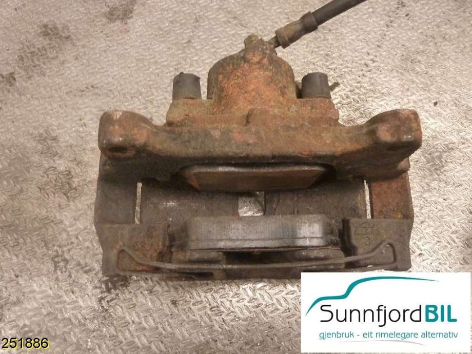 Bremsecaliper høyre foran til VW Scirocco 2008-2013 (VOLKSWAGEN|)