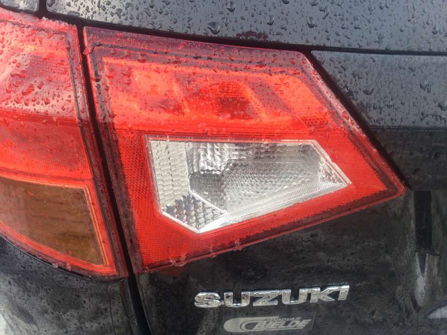Baklykt venstre indre til Suzuki Vitara, 2015-->> (Type IV)  (SUZUKI|)