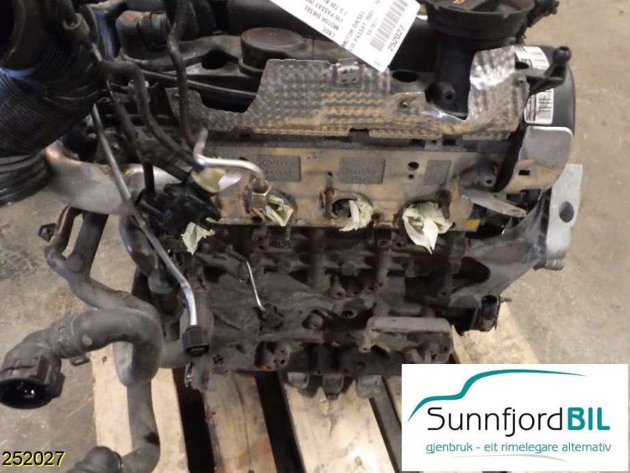 Motor diesel til VW Passat 2005-2010 (B6) (B6) (VOLKSWAGEN|03L 100 035 C|03L 100 091|CBDC)