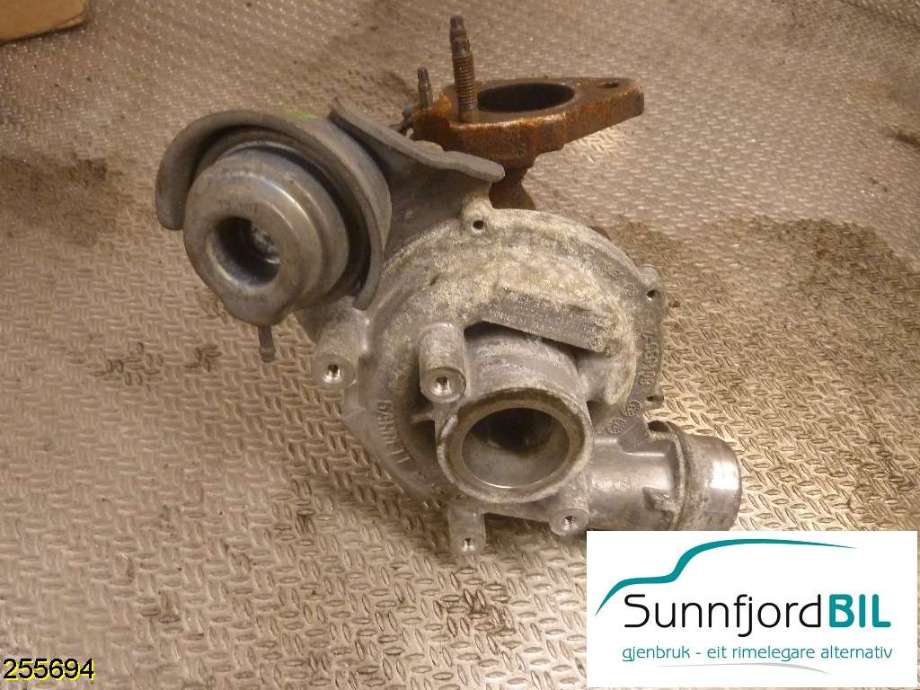 Turbo til Renault Clio 2012-2016 (Type IV, Fase 1)  (RENAULT|144117533R|)