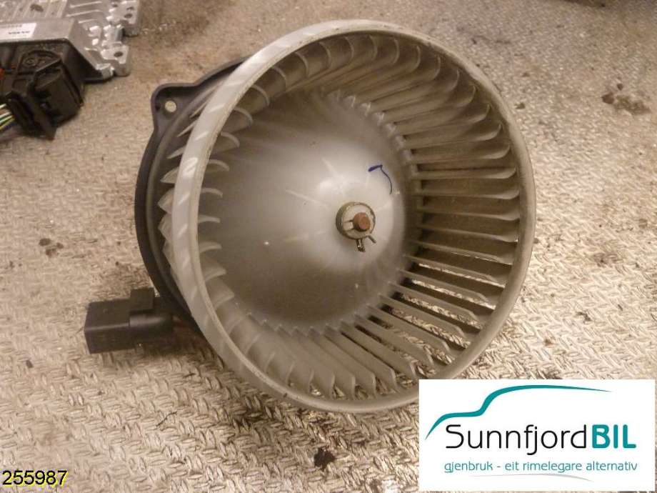 Varmeapparat motor til Audi A6 1997-2001 (Type II, Fase 1) (C5) (C5) (AUDI|4B1820021|)