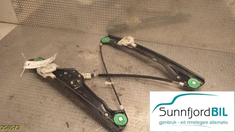 Ruteheis til BMW 3-Serie 2005-2011 (E90/E91/E92/E93) (E90/E91/E92/E93) (BMW|)