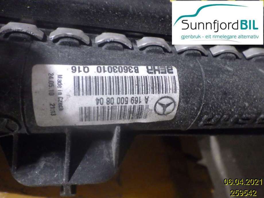 Radiator (manuell gir) til Mercedes B-Klasse 2008-2011 (Fase 2) (W245) (W245) (MERCEDES|A1695000804|)
