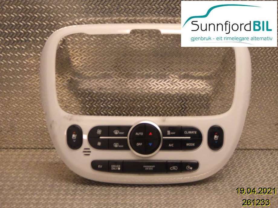 Varmeapparat betjening til Kia Soul 2014-2019 (Type II)  (97250E4022|)
