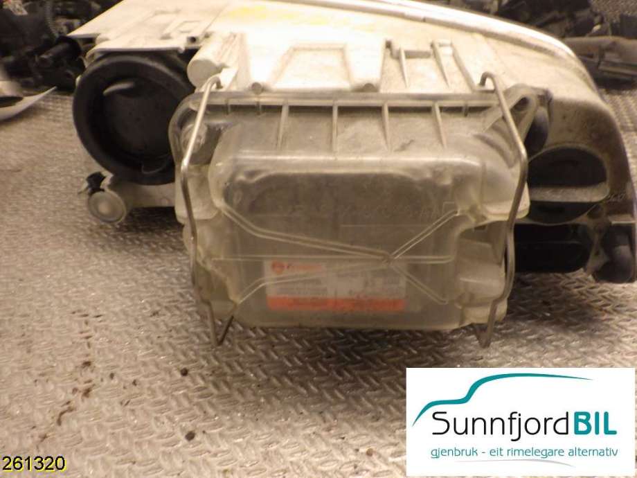 Frontlykt høyre xenon til Škoda Octavia 2005-2008 (Type II, Fase 1)  (SKODA|1Z1941018N|)