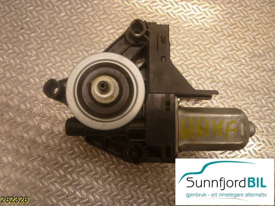 Ruteheis høyre til Volvo V40, 2012-2019  (VOLVO|966269103)