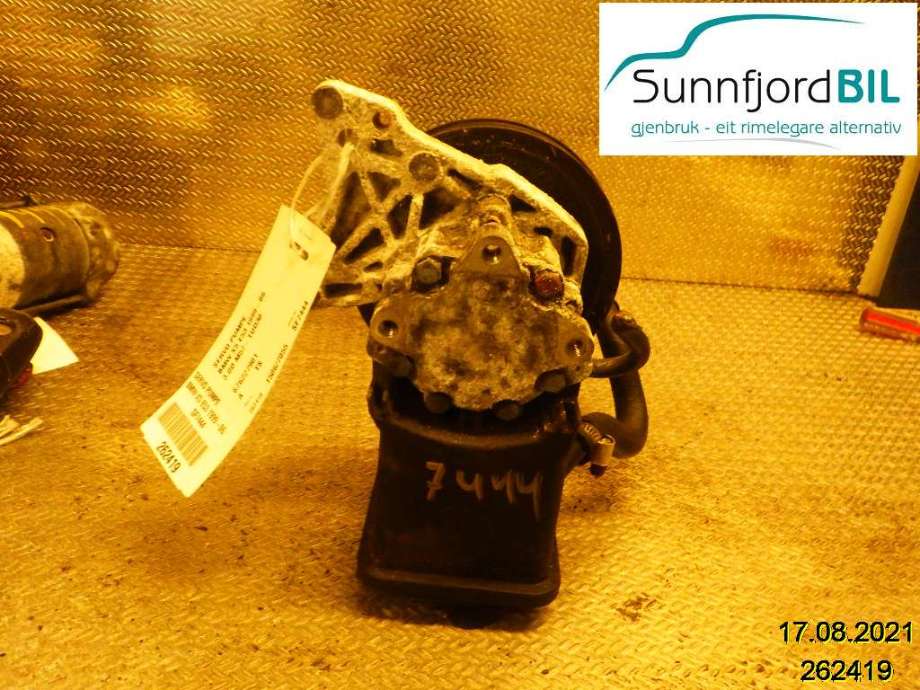 Servo pumpe mekanisk til BMW X5, 2000-2006 (E53) (E53) (BMW|32 41 6 762 279)