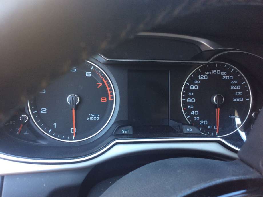 Instrumentpanel til Audi A4, 2007-2014 (Type IV) (B8) (B8) (AUDI|8K0920901K)