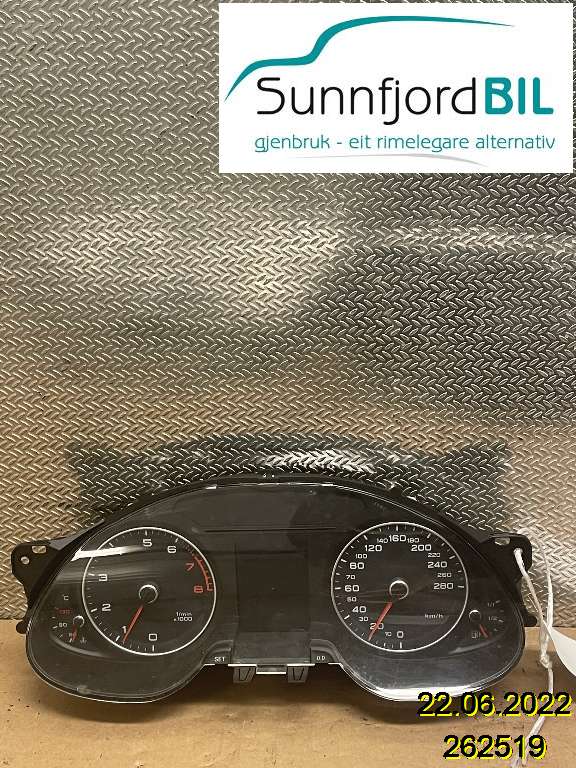 Instrumentpanel til Audi A4 2007-2014 (Type IV) (B8) (B8) (AUDI|8K0920901K|)