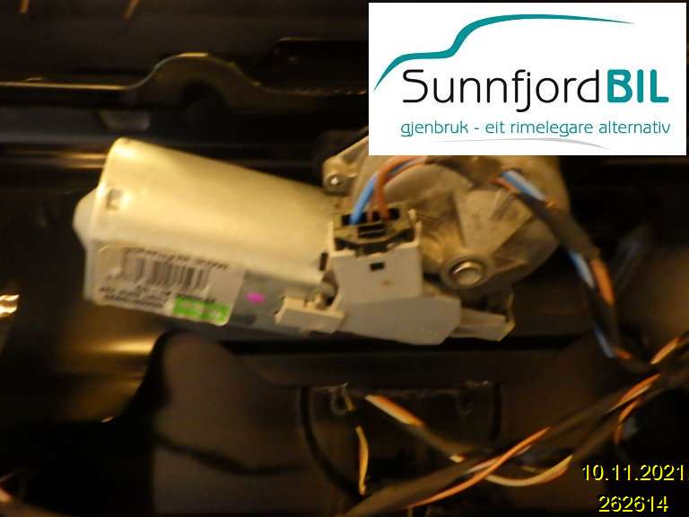 Viskermotor bakrute til BMW X1, 2009-2015 (E84) (E84) (BMW|67632990856)
