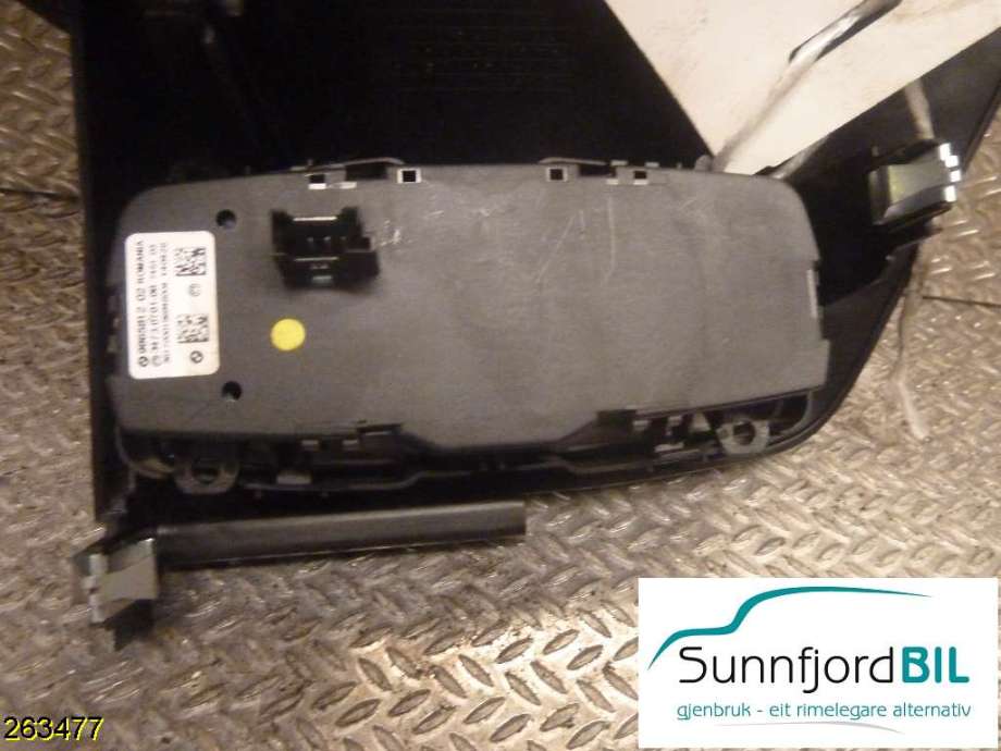 Bryter lys til BMW i3 2013-2022  (|9865812)