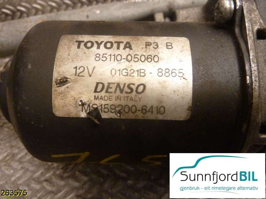 Viskermotor frontrute til Toyota Avensis 2003-2008 (Type II) (TOYOTA|8511005060|MS1592006410|)