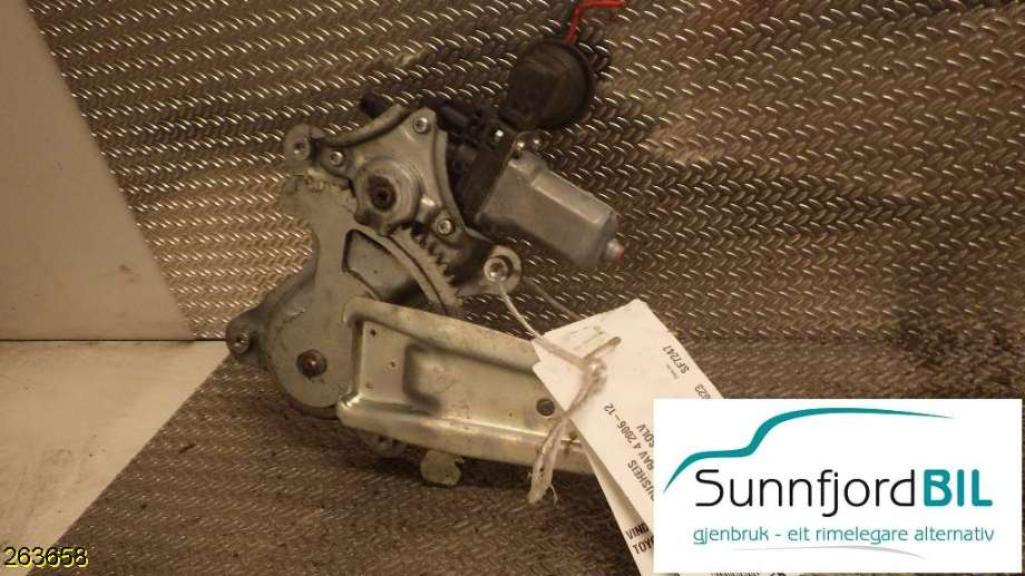 Ruteheis til Toyota RAV4, 2006-2009 (Type III, Fase 1)  (TOYOTA|)