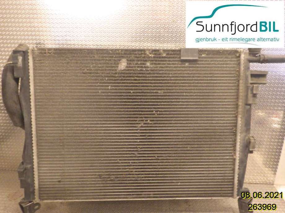 Radiator (manuell gir) til Nissan Qashqai, 2007-2010 (Type I, Fase 1)  (NISSAN|21400JD51B)