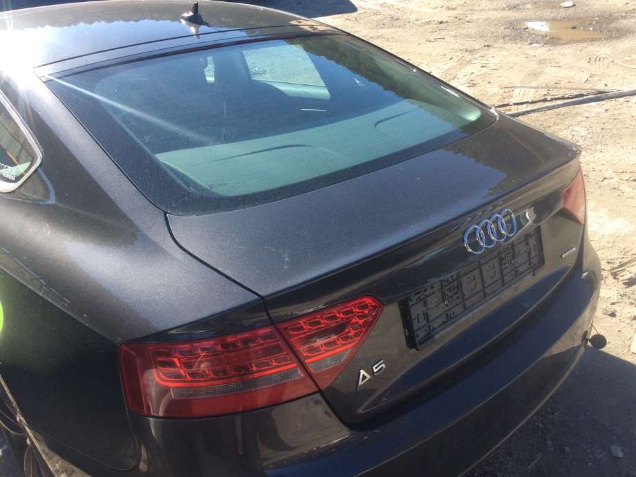 Bakluke combi til Audi A5, 2007-2016 (Type I)  (AUDI|8T8 827 025)