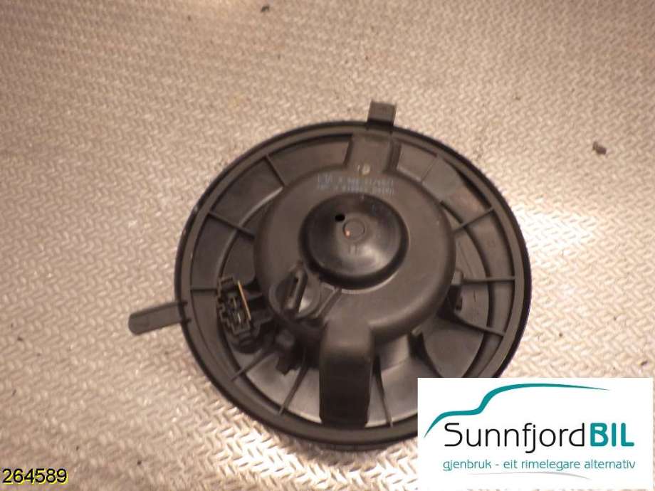 Varmeapparat motor til Škoda Yeti 2014-2017 (Fase 2)  (SKODA|1K1819015E|1K1 819 015 F|)