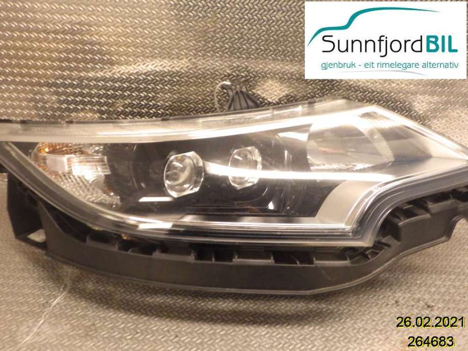 Frontlykt høyre halogen til Honda Civic 2012-2015 (Type IX, Fase 1)  (HONDA|33100TV0G41||33100TVG516M!)
