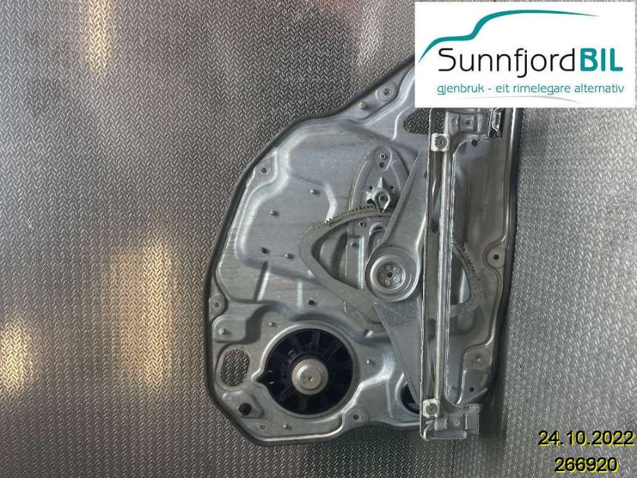 Ruteheis til Volvo S80 2006-2013 (Type II, Fase 1)  (VOLVO|30784512|)