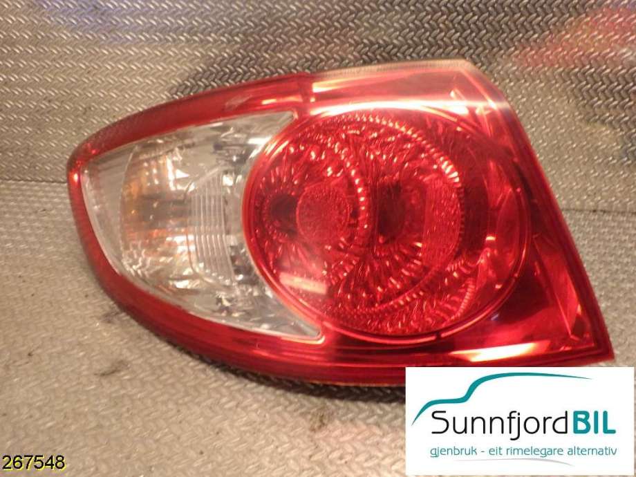 Baklykt venstre til Hyundai Santa Fe, 2006-2009 (Type II, Fase 1)  (HYUNDAI|924012B000)