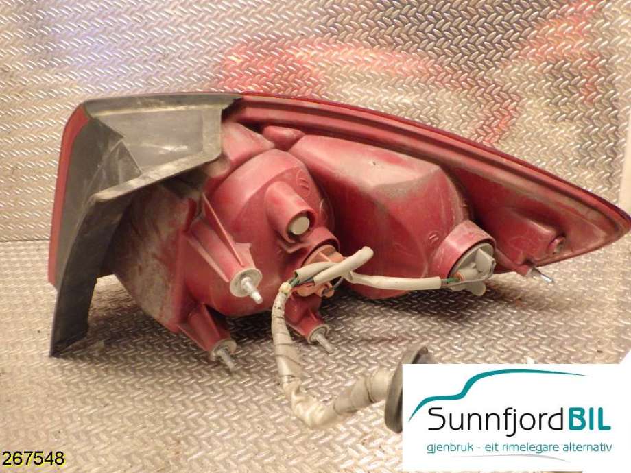 Baklykt venstre til Hyundai Santa Fe 2006-2009 (Type II, Fase 1)  (HYUNDAI|924012B000|)