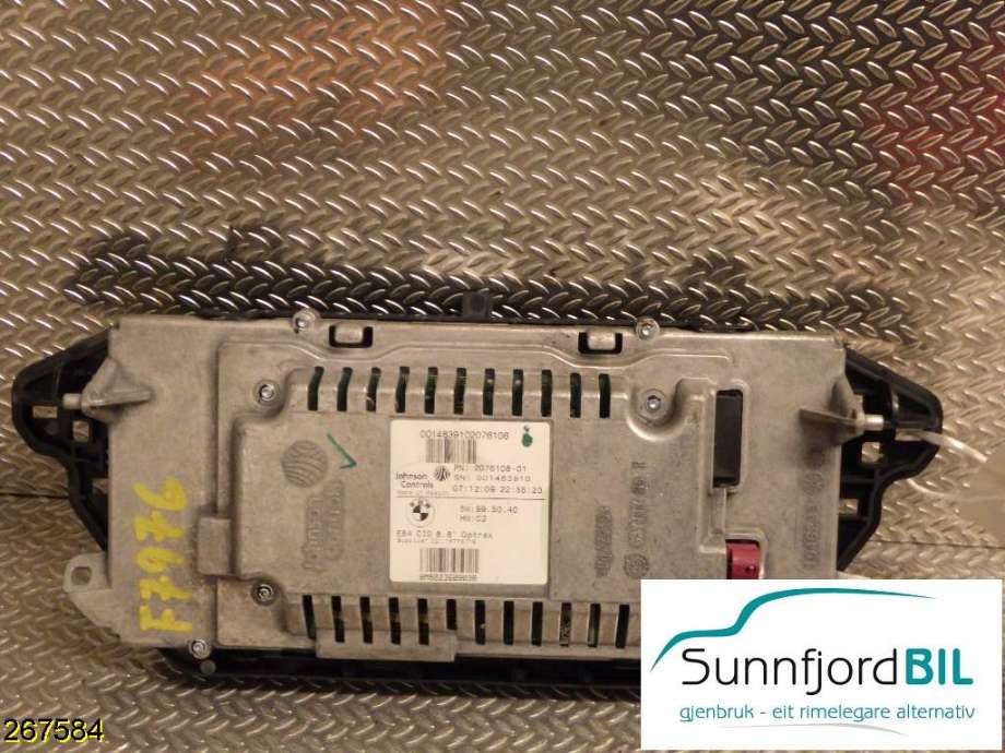 Multimedia display (MCU - Media Controller Unit) til BMW X1 2009-2015 (E84) (E84) (BMW|207610601|)