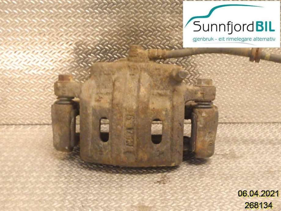 Bremsecaliper venstre foran til Mitsubishi Outlander 2007-2010 (Type II, Fase 1) (MITSUBISHI|)