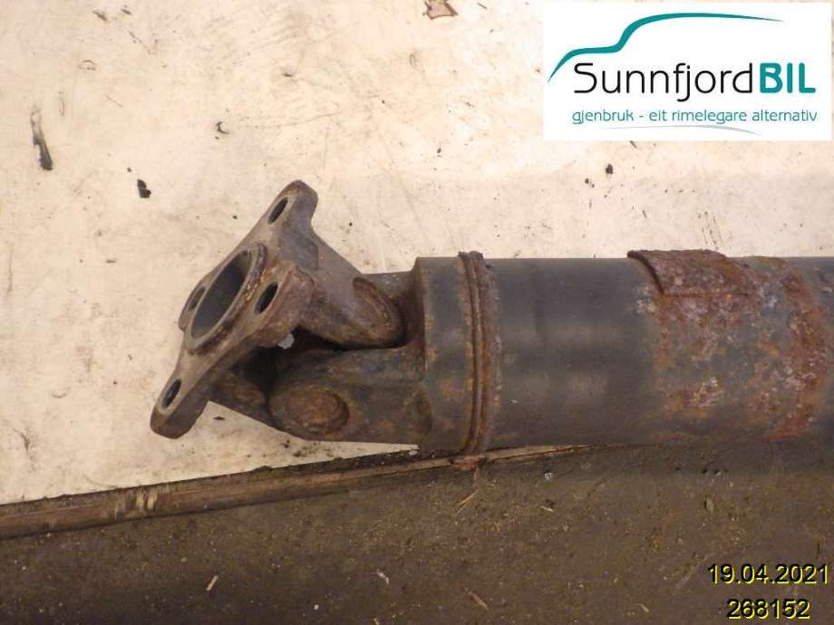 Mellomaksel til Mitsubishi Outlander 2007-2010 (Type II, Fase 1)  (MITSUBISHI|022307E16|)