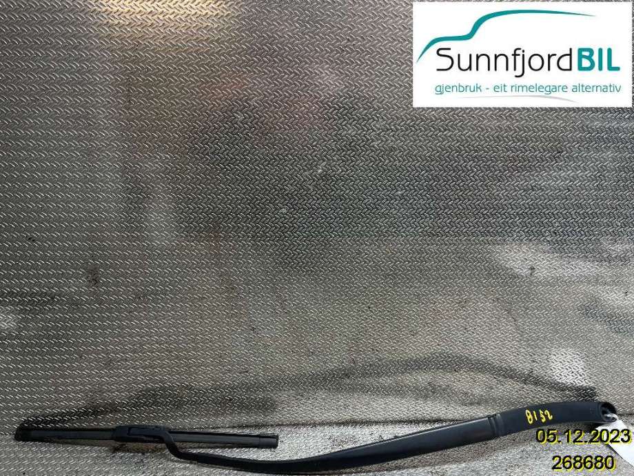 Viskerarmer frontrute til Hyundai i40, 2012-2017  (HYUNDAI|983202Y000)