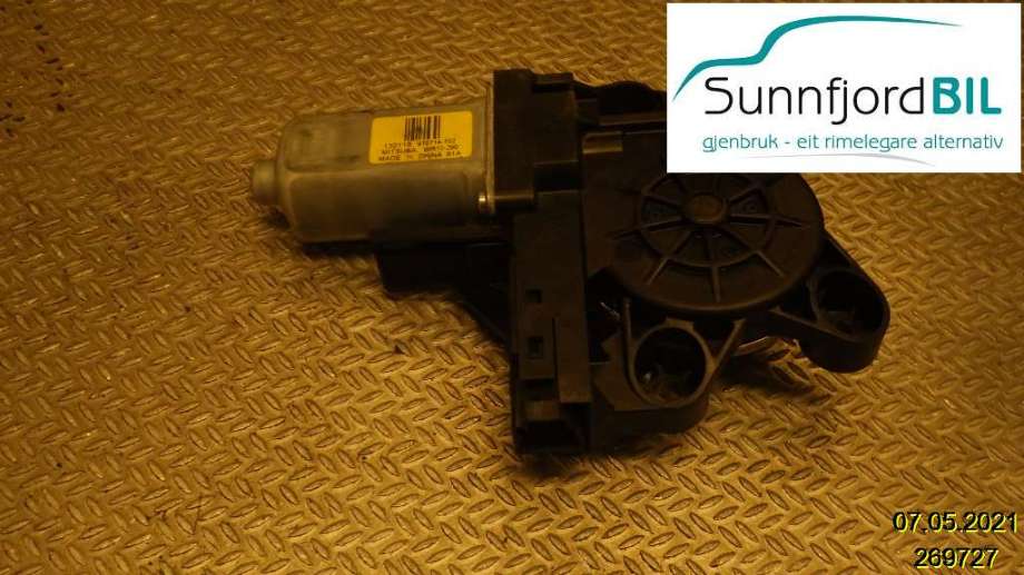 Ruteheis høyre til Volvo V70 2014-2016 (Type III, Fase 2)  (VOLVO|130116970714102||130116 970714-102)