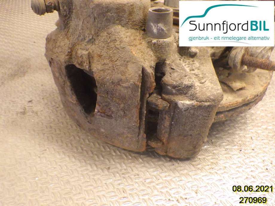 Bremsecaliper høyre foran til VW Caddy, 2004-2010 (Type III, Fase 1)  (VOLKSWAGEN|1K0 615 124 D)