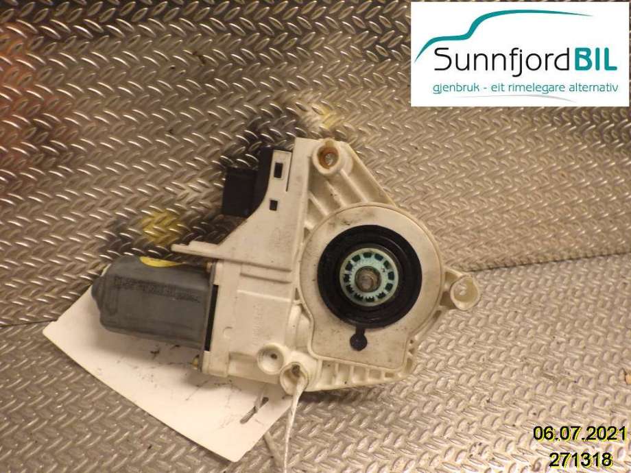 Ruteheis venstre foran til Audi A6 2005-2008 (Type III, Fase 1) (C6) (C6) (AUDI|4F0959801B|)