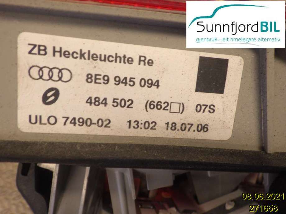 Baklykt høyre indre til Audi A4 2004-2008 (Type III) (B7) (B7) (AUDI||8E9 945 094)