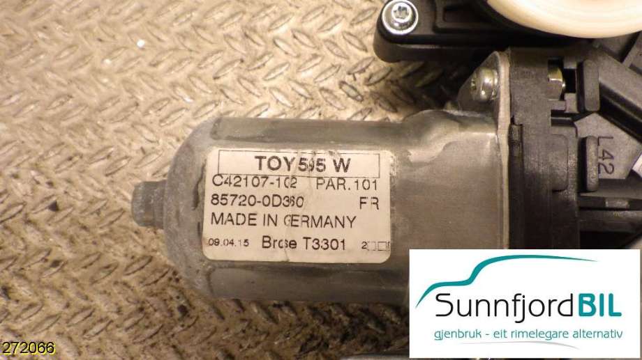 Ruteheis venstre til Toyota Yaris 2012-2014 (Type III, Fase 1)  (TOYOTA|857200D300|)