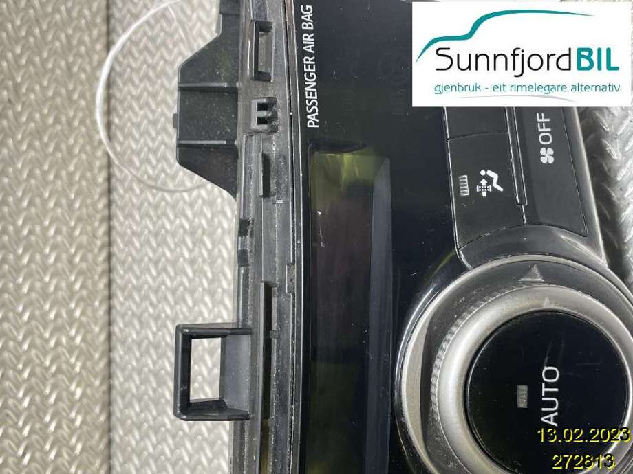 Varmeapparat betjening til Toyota Prius +7 2012-2020 (Type III) (stasjonsvogn) (stasjonsvogn) (TOYOTA|5590047161|)