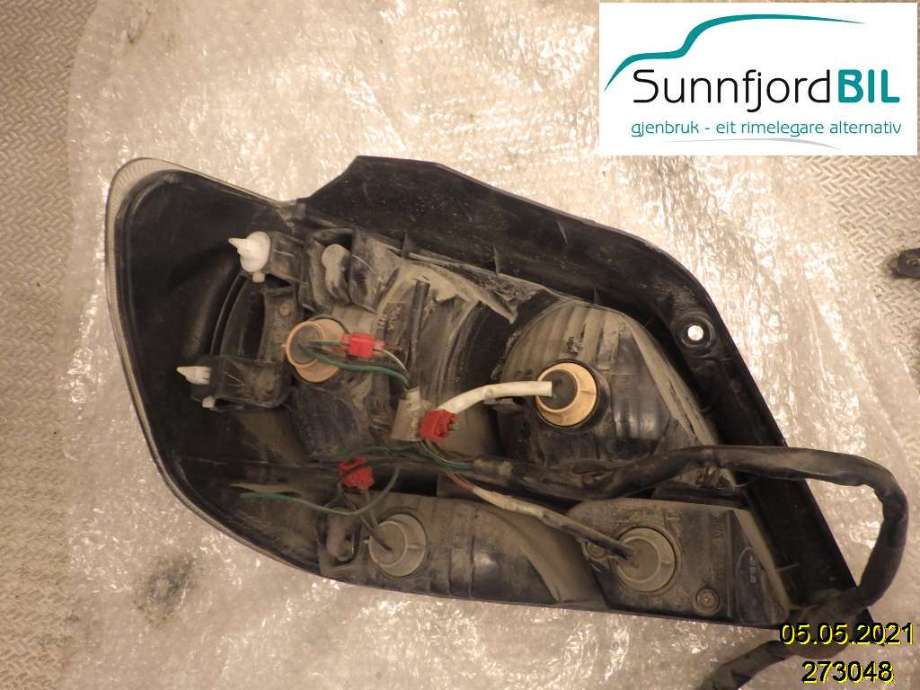 Baklykt høyre til Mitsubishi Outlander 2003-2006 (Type I)  (MITSUBISHI|22087581|)