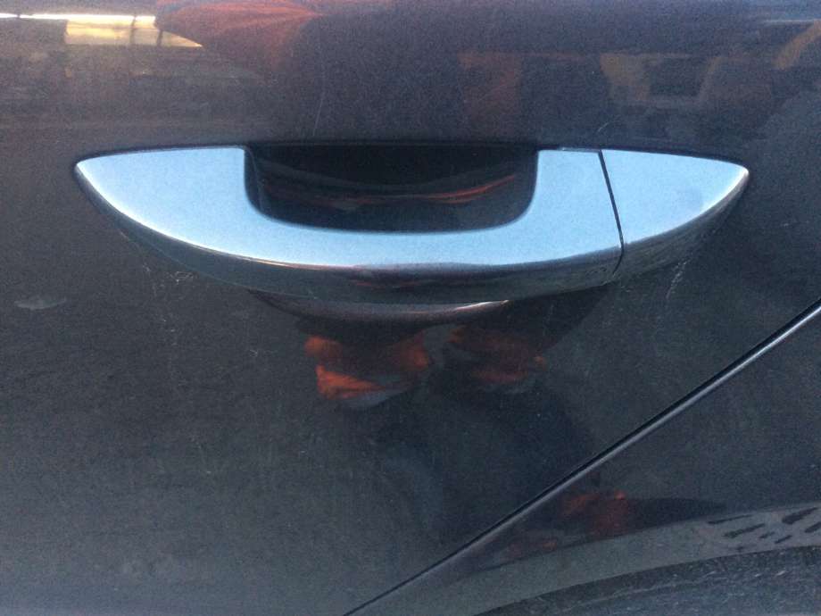 Dørhåndtak utv venstre bak til Škoda Superb, 2008-2015 (Type II)  (SKODA|1K8 837 205 F)