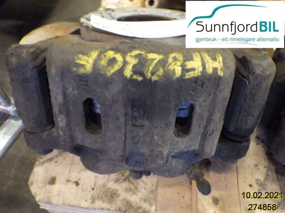 Bremsecaliper høyre foran til Mitsubishi Outlander, 2003-2006 (Type I)  (MITSUBISHI|)