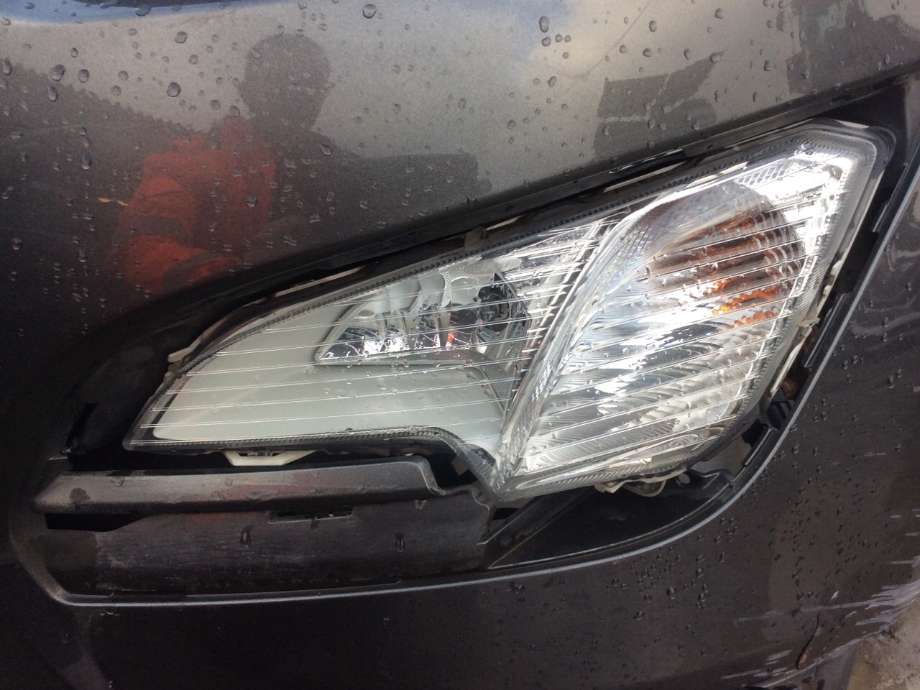 Tåkelykt venstre foran til Ford Ecosport, 2016-->>  (FORD|)