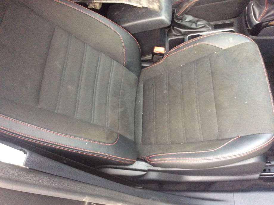 Sete foran høyre til Ford Ecosport, 2016-->>  (FORD|)