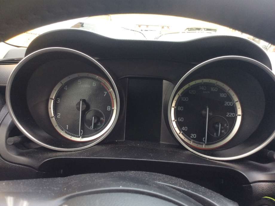 Instrumentpanel til Suzuki Swift, 2017-->>  (SUZUKI|3411053R0)