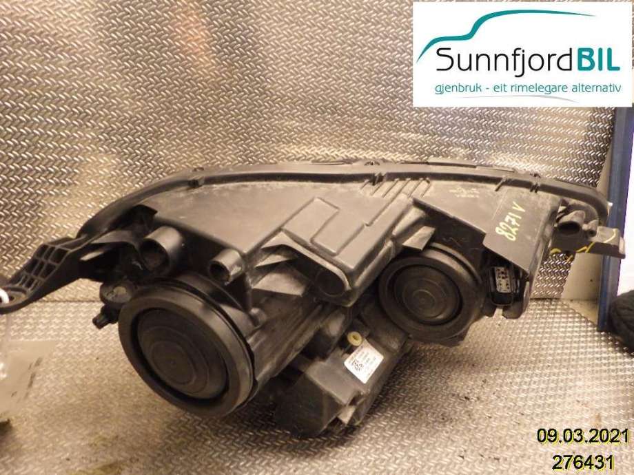 Frontlykt venstre halogen til Ford Ecosport 2016-->>  (FORD|GN1513D155HE|)