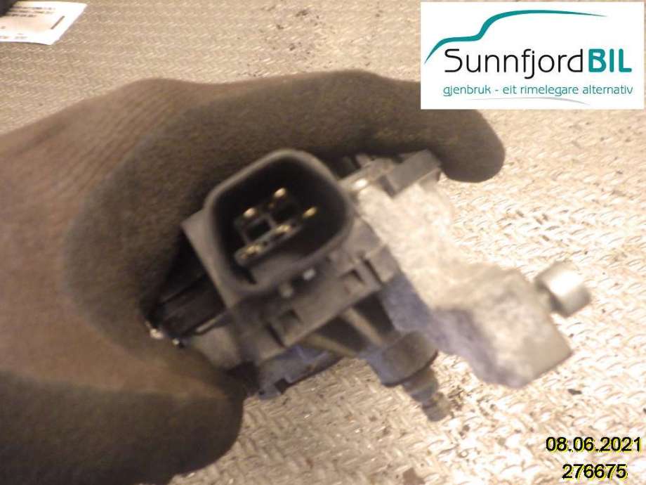 Viskermotor frontrute til Toyota Avensis 2003-2008 (Type II) (TOYOTA||MS1592006410|85110 05060)