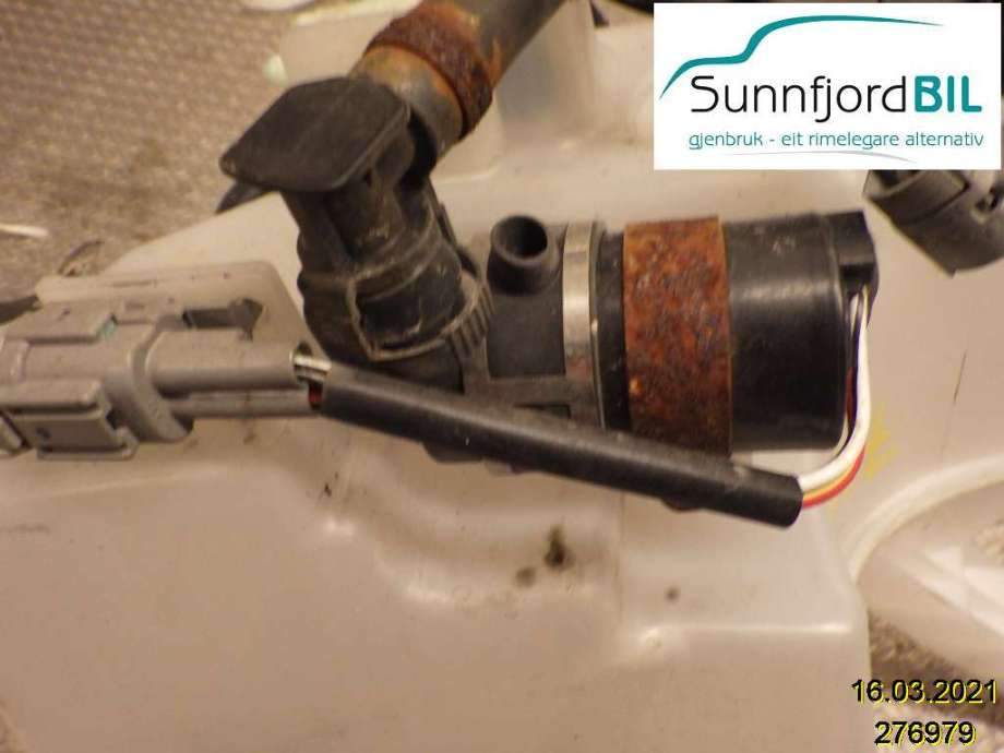 Spylerpumpe foran til Nissan Leaf, 2011-2017 (Type I)  (NISSAN|)
