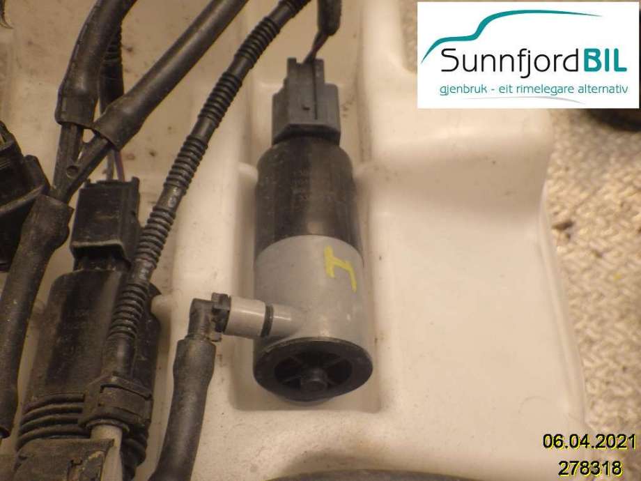 Spylerpumpe til Volvo V40, 2012-2019  (VOLVO|130425A)