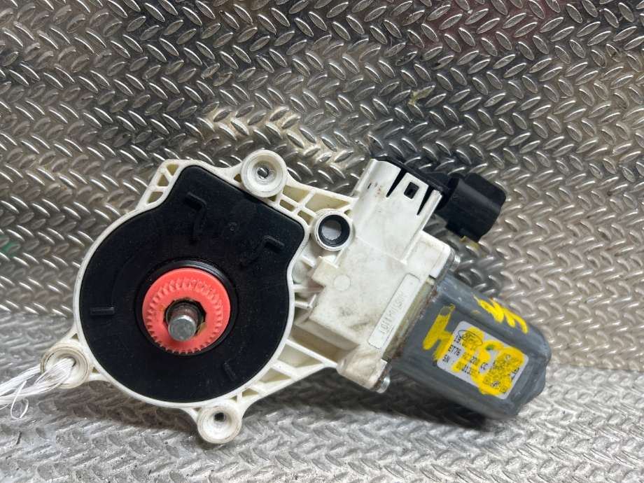 Ruteheis høyre til Ford Transit Courier 2014-2018 (Type I, Fase 1)  (FORD|5280005|6CP1-14553-H3C|ET76A23200CC)