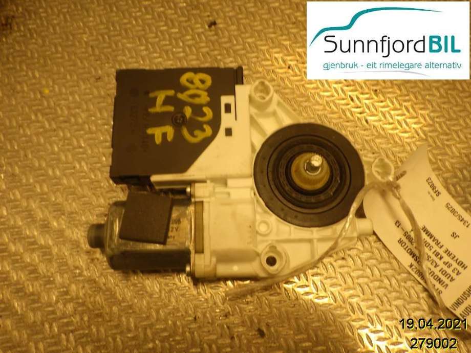 Ruteheis høyre til Audi A3, 2003-2008 (Type II, Fase 1)  (AUDI|8P0959802K)