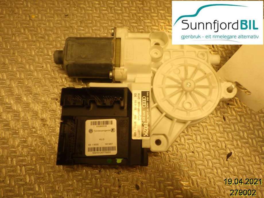Ruteheis høyre til Audi A3 2003-2008 (Type II, Fase 1)  (AUDI|8P0959802K|)